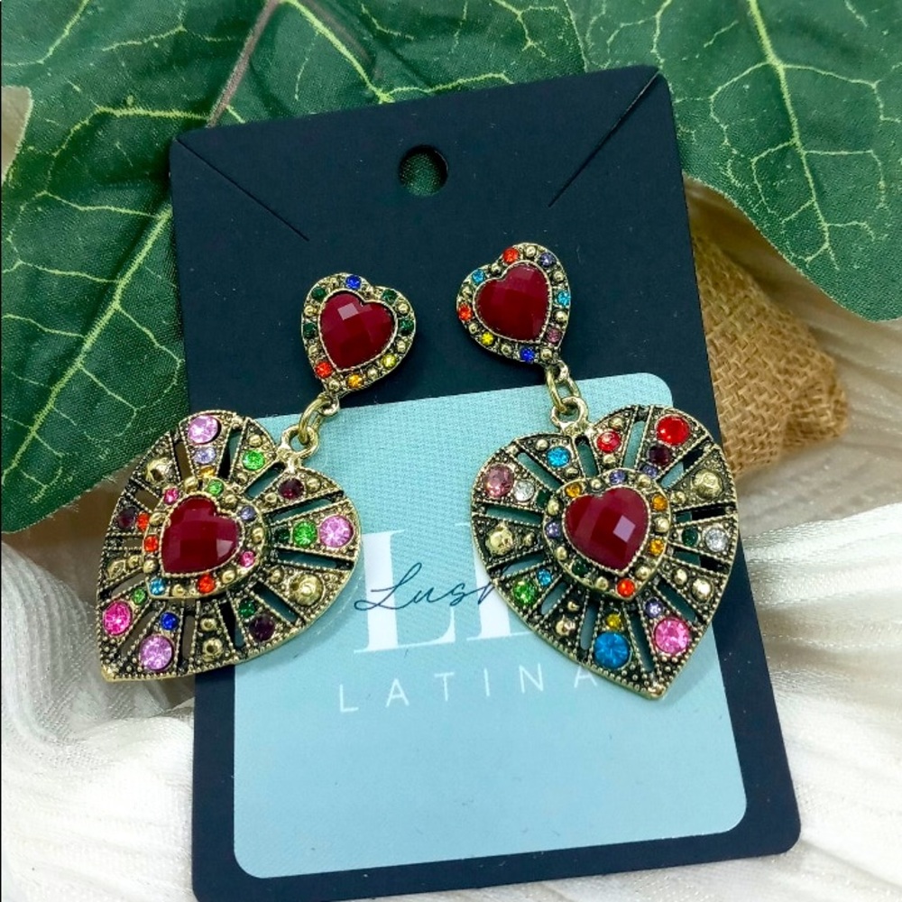 Deco Dangling Heart Earrings